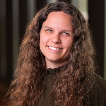 Amy Drayer portrait